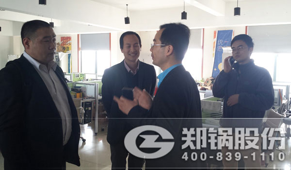 尊龙凯时人生就是搏董事长考察上海世邦  共探机械科技新发展