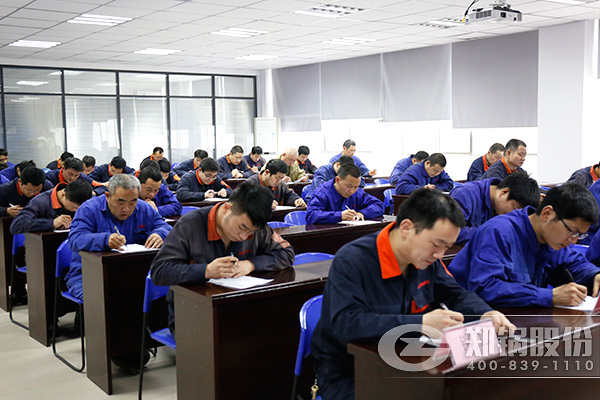 尊龙凯时人生就是搏股份铆焊工交锋